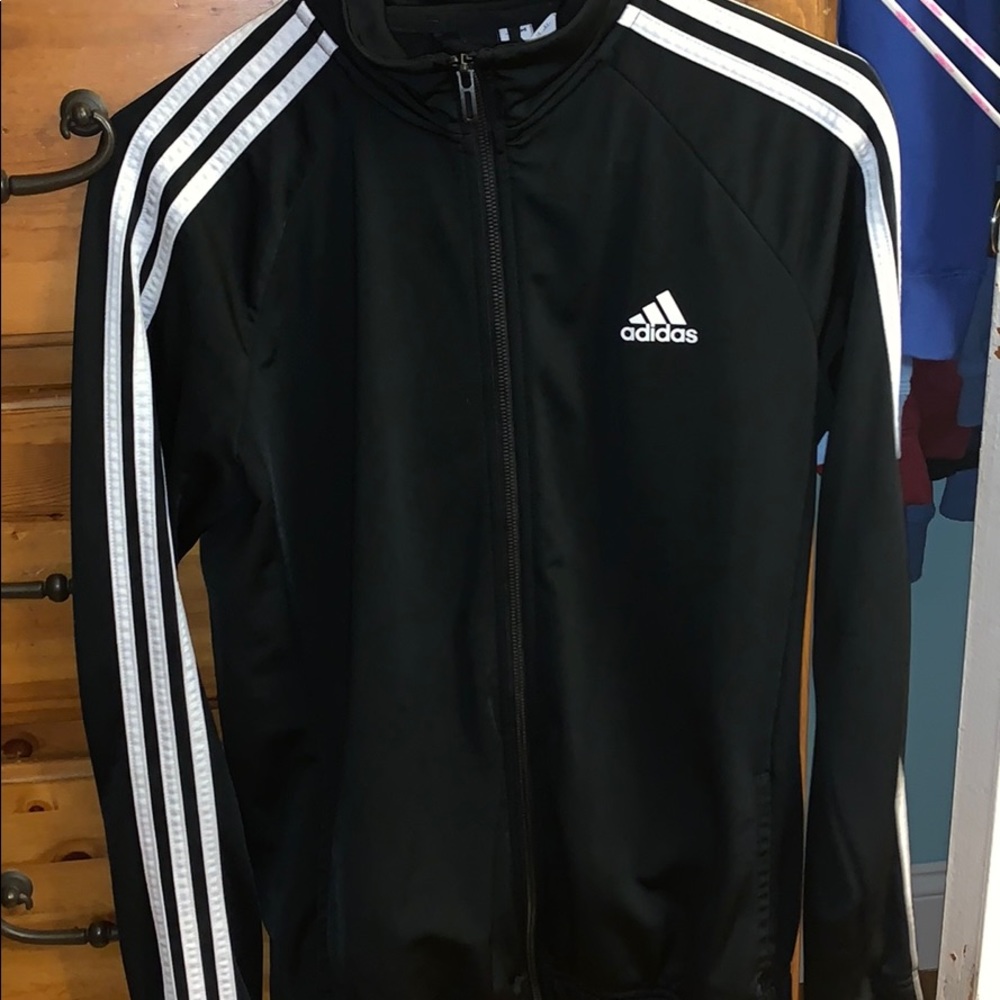 women’s adidas zip up jacket